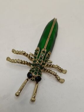 Green Gold Rhinestone Insect Brooch Statement Jewelry Size 3m75"